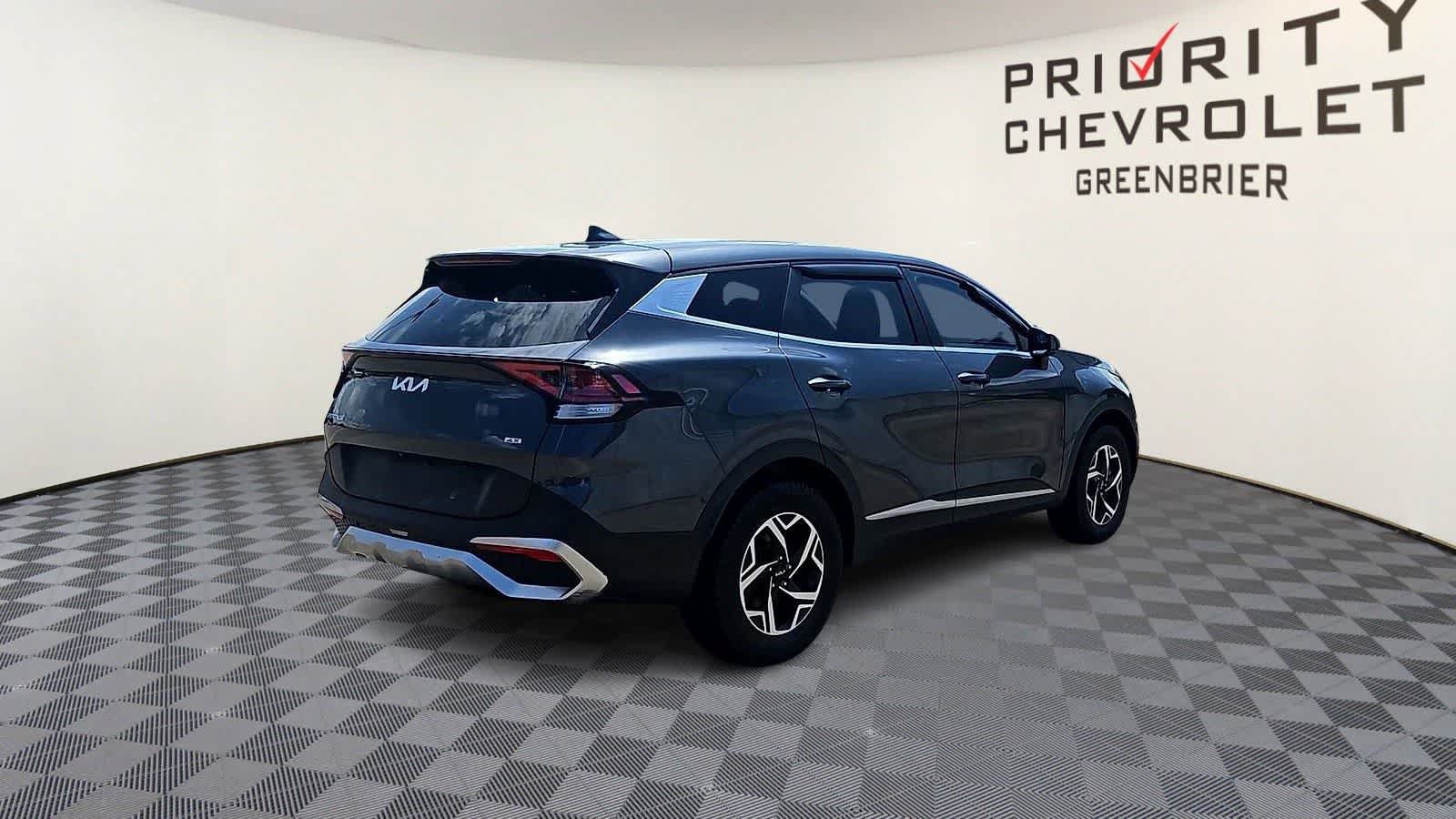 Used 2023 Kia Sportage LX AWD/4WD image 8