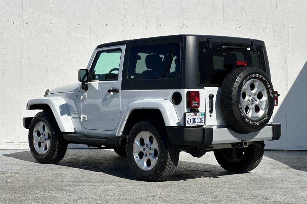 Used 2013 Jeep Wrangler Sahara w/ Connectivity Group AWD/4WD image 5