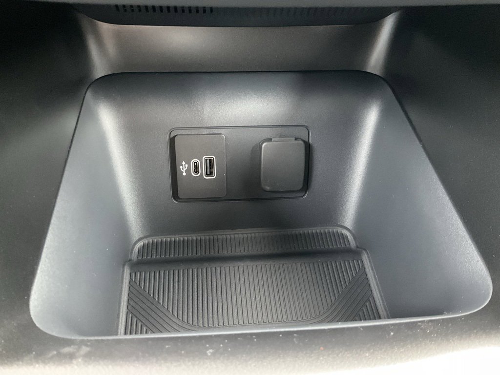 New 2026 Ford Explorer Active image 12