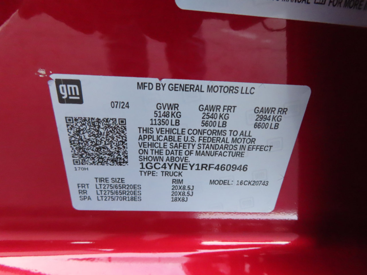 Used 2024 Chevrolet Silverado 2500 LT image 28