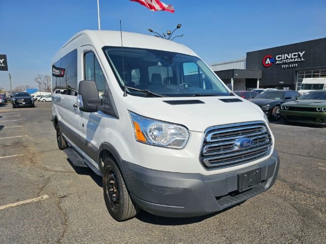 Used 2018 Ford Transit 350 XLT image 3