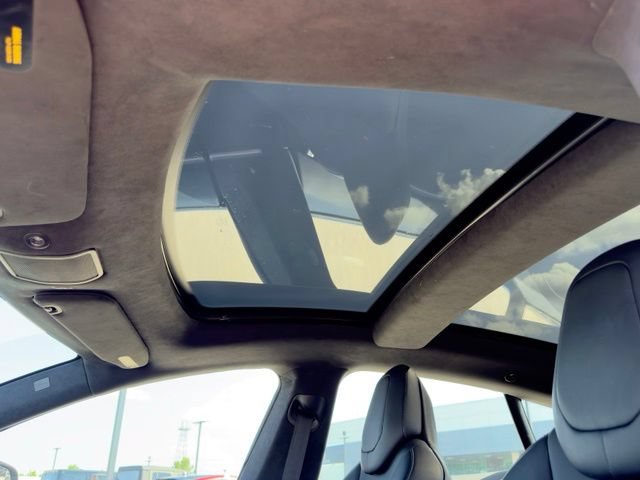Used 2017 Tesla Model S 100D AWD/4WD image 23