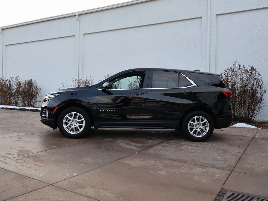 Used 2024 Chevrolet Equinox LT w/ LPO, Floor Liner Package image 5