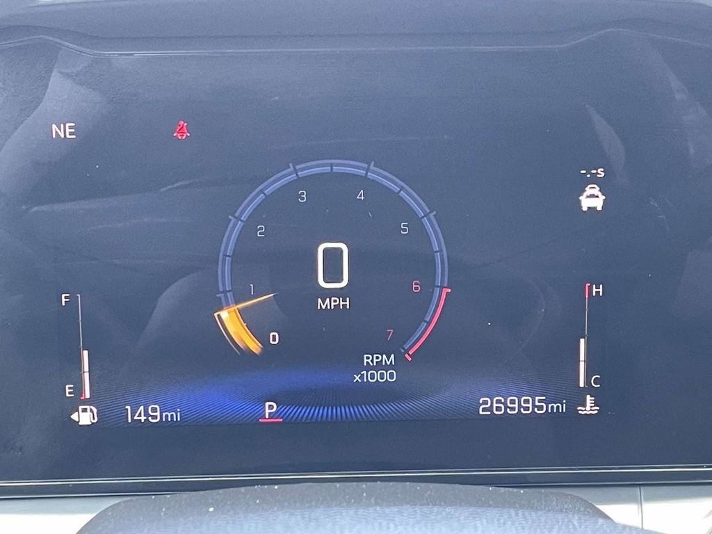 Used 2025 Chevrolet Trax LT image 22