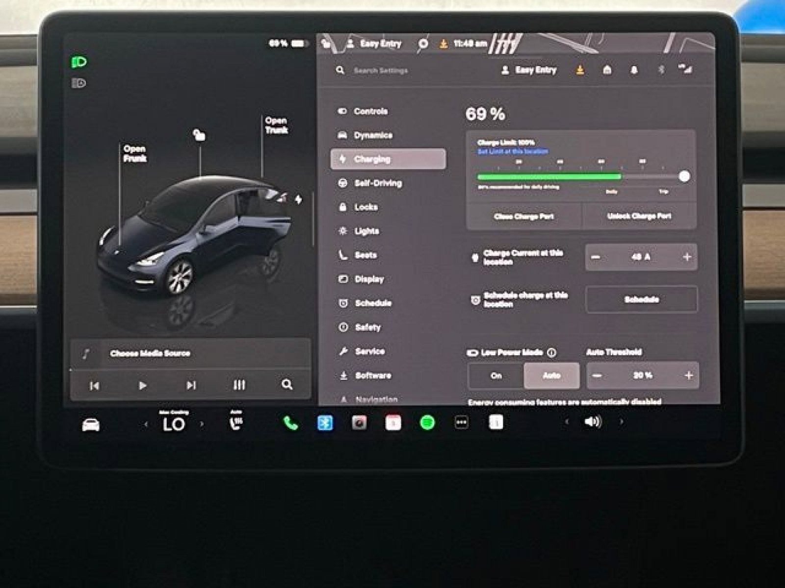 Used 2024 Tesla Model Y Long Range AWD/4WD image 12