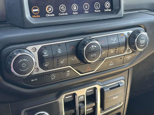 Used 2022 Jeep Wrangler Unlimited Sport image 31