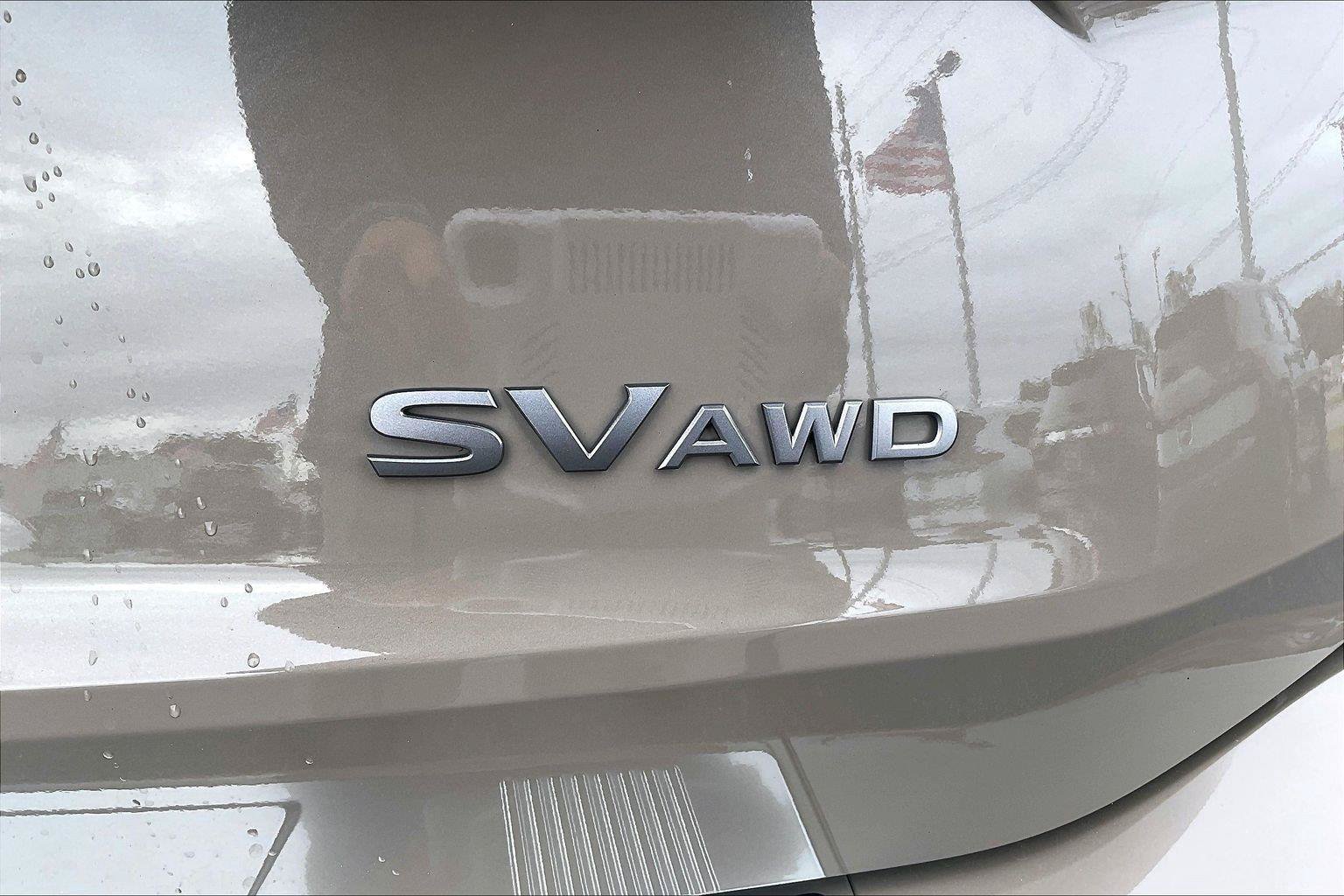 Certified 2024 Nissan Rogue SV w/ SV Premium Package AWD/4WD image 9