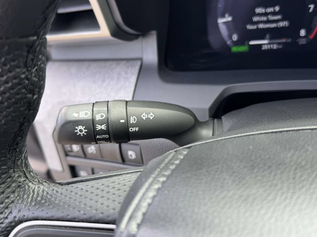 Used 2024 Toyota Tacoma 4x4 Double Cab Hybrid image 23