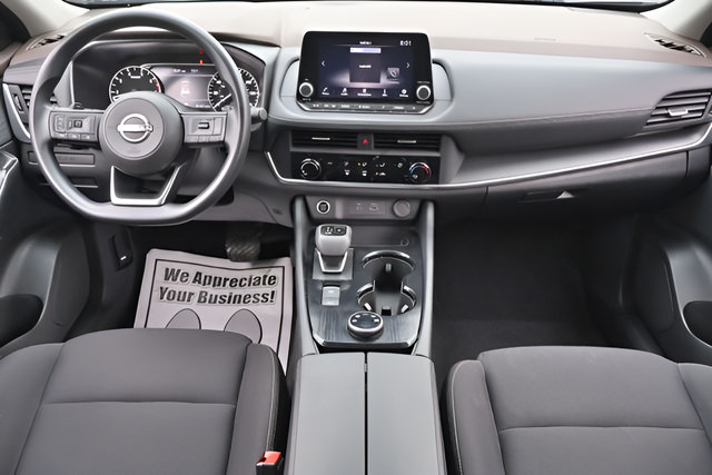 Used 2023 Nissan Rogue S AWD/4WD image 12