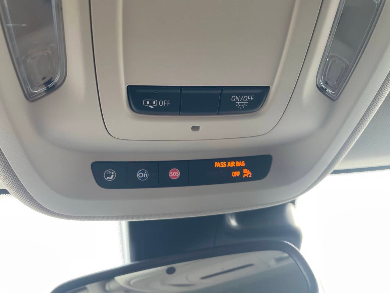 Used 2023 Buick Envision Preferred FWD image 28