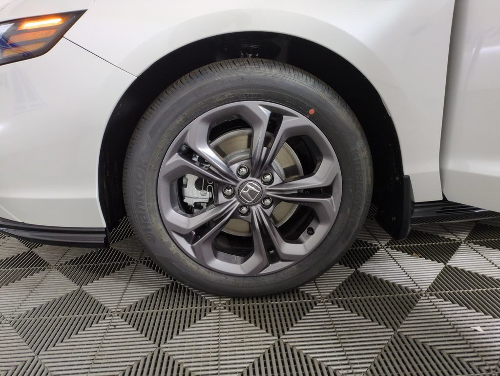 New 2026 Honda Accord EX-L image 26