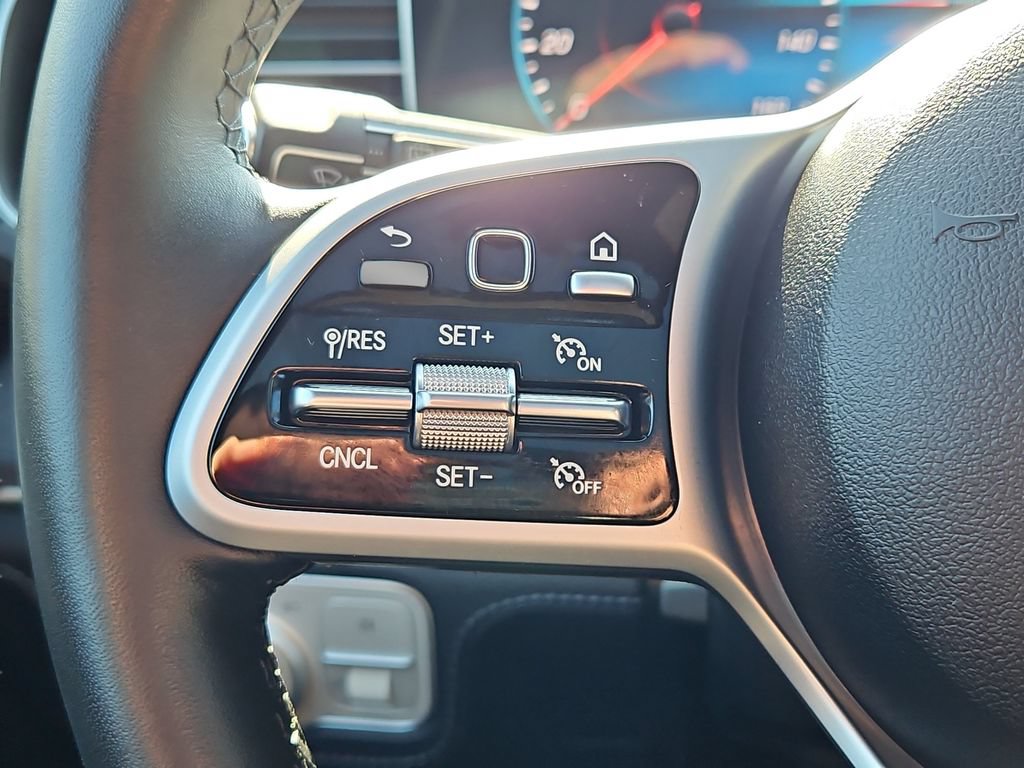 Used 2021 Mercedes-Benz GLE 450 4MATIC w/ Premium Package image 29