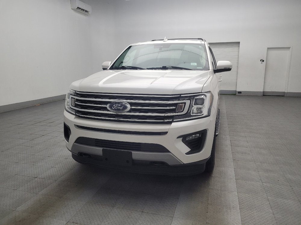 Used 2019 Ford Expedition XLT w/ Equipment Group 202A AWD/4WD image 15
