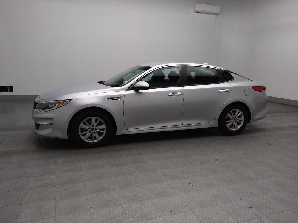 Used 2018 Kia Optima LX FWD image 2