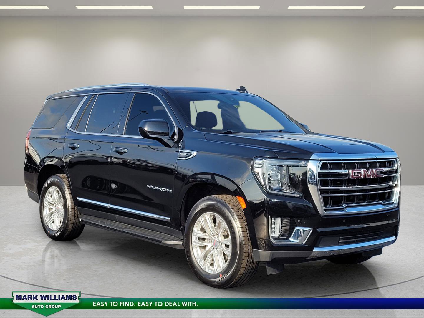 Used 2021 GMC Yukon SLT image 1