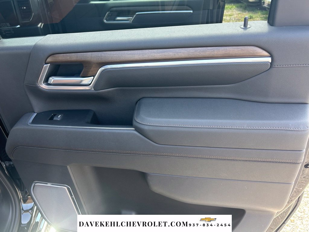 Used 2026 Chevrolet Silverado 2500 High Country w/ High Country Premium Package AWD/4WD image 20