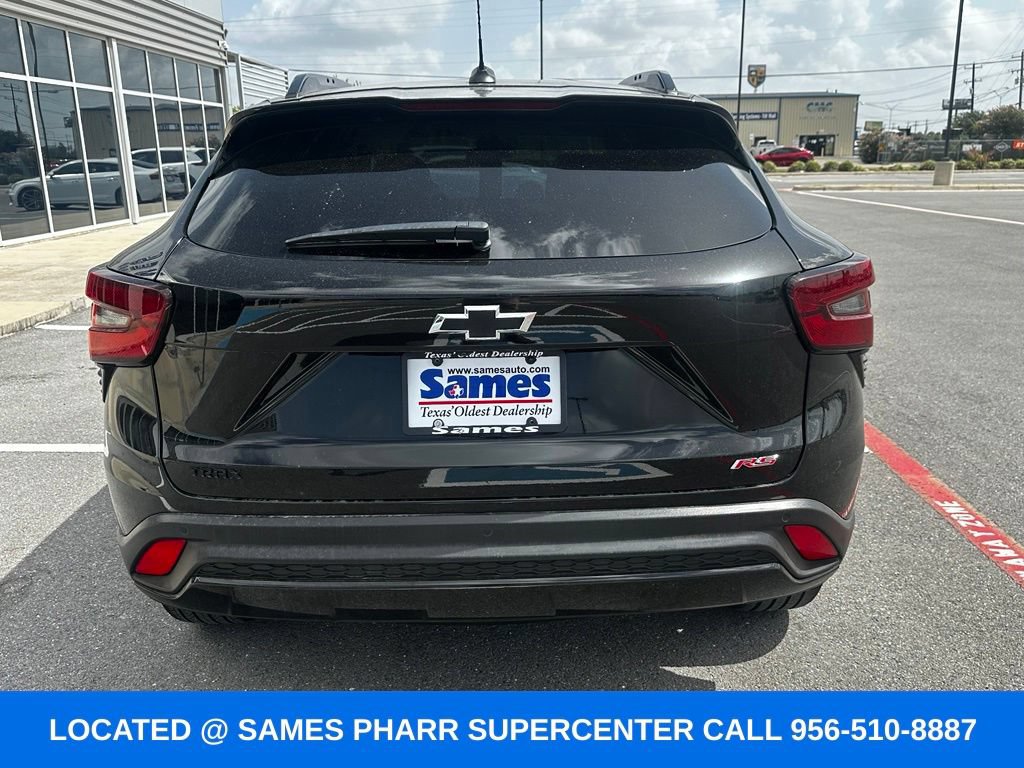 Used 2026 Chevrolet Trax RS w/ Driver Confidence Package FWD image 8