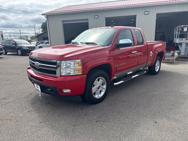 Used 2009 Chevrolet Silverado 1500 LTZ w/ LPO, Deluxe Chrome Package AWD/4WD image 7