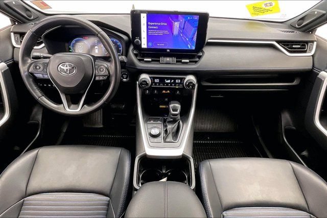 Used 2023 Toyota RAV4 XSE AWD/4WD image 15