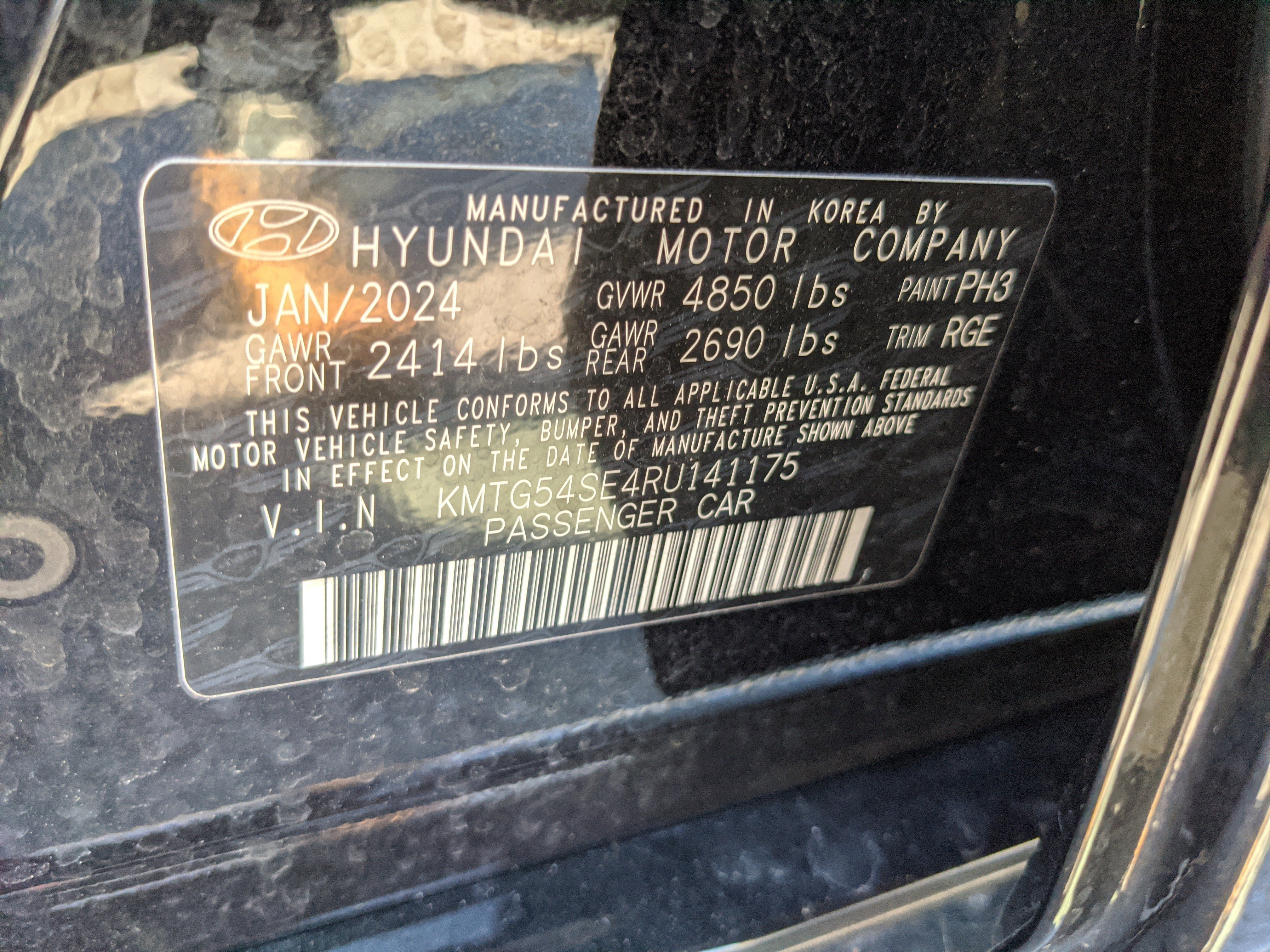 Used 2024 Genesis G70 3.3T Advanced w/ Sport Prestige Package image 33