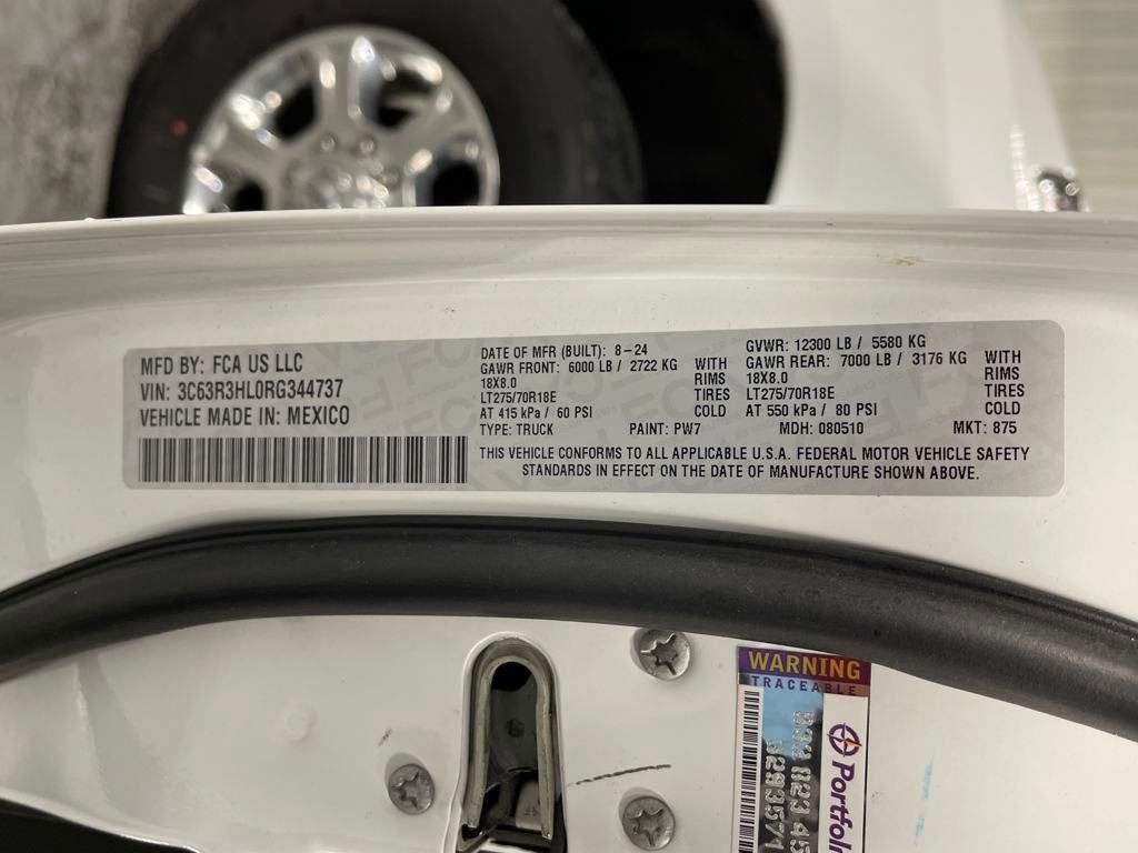 Used 2024 RAM 3500 Big Horn image 44