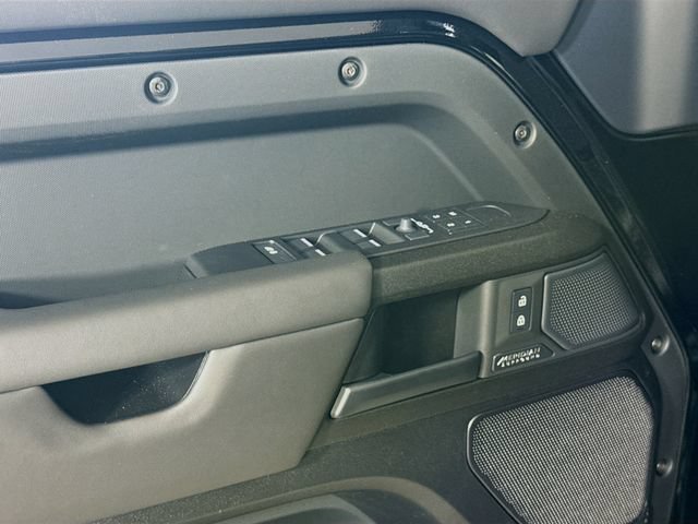 New 2026 Land Rover Defender 110 OCTA AWD/4WD image 20