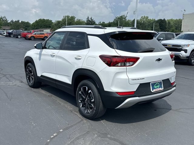 Certified 2021 Chevrolet TrailBlazer LT w/ Convenience Package FWD image 5