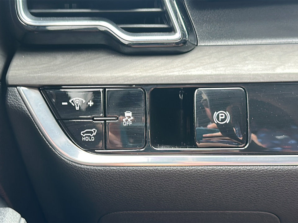 Used 2025 Kia Sportage X-Pro Prestige image 39
