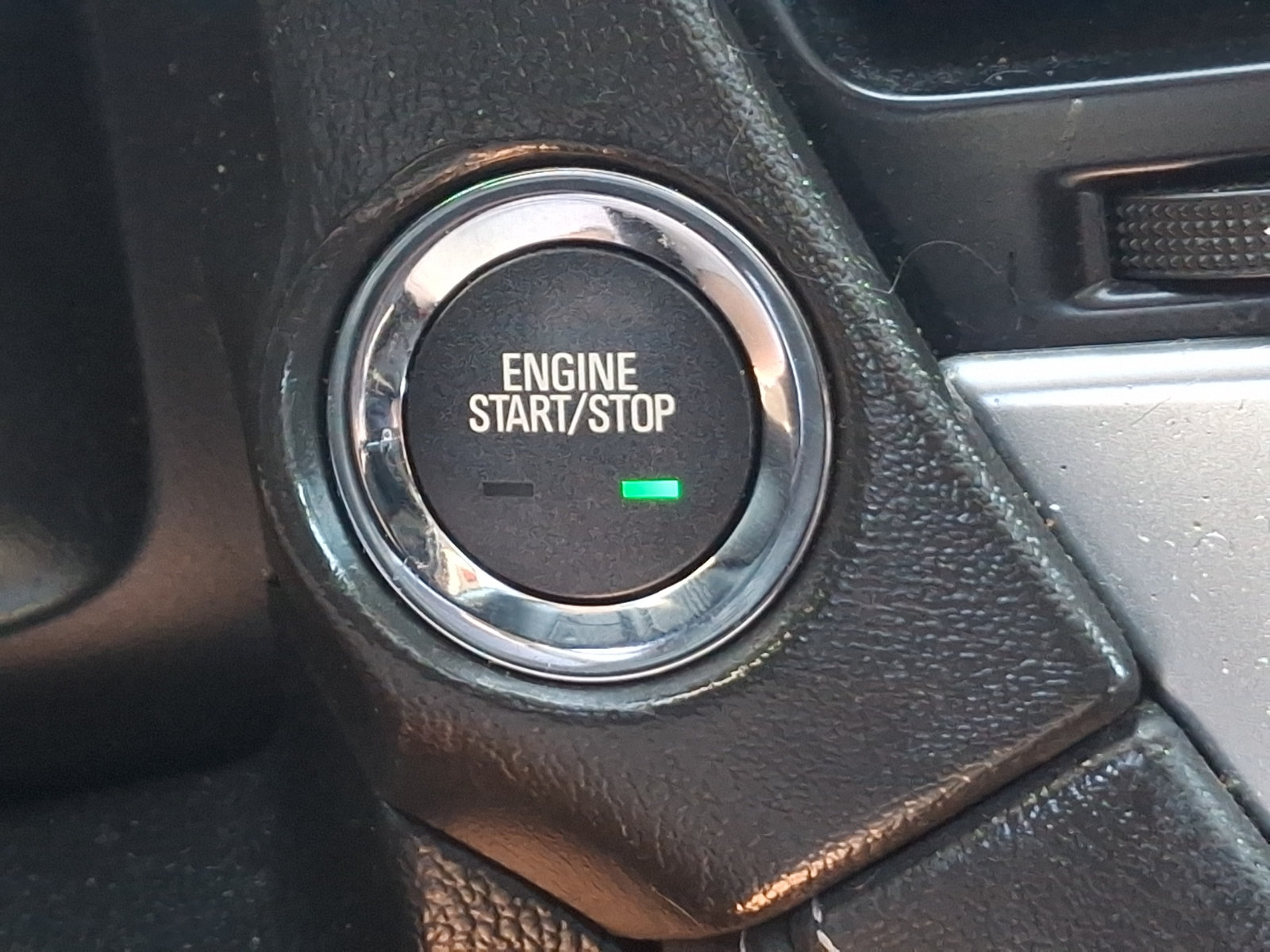 Used 2020 Chevrolet Suburban LT AWD/4WD image 27