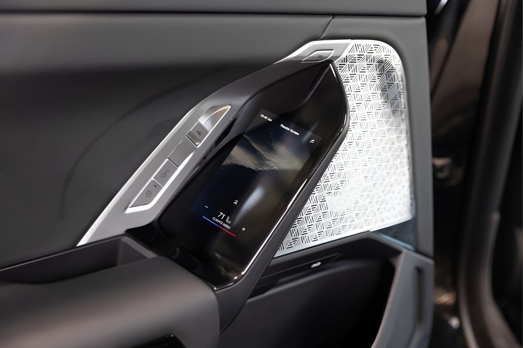 Used 2024 BMW i7 M70 AWD/4WD image 48