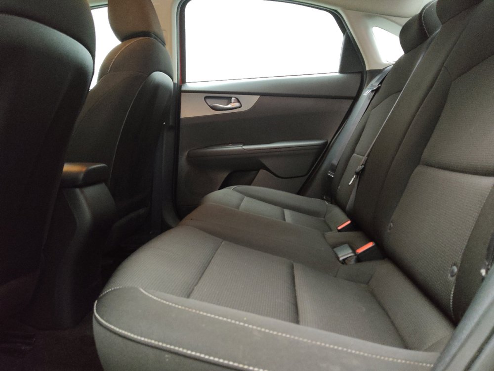 Used 2021 Kia Forte LXS FWD image 18