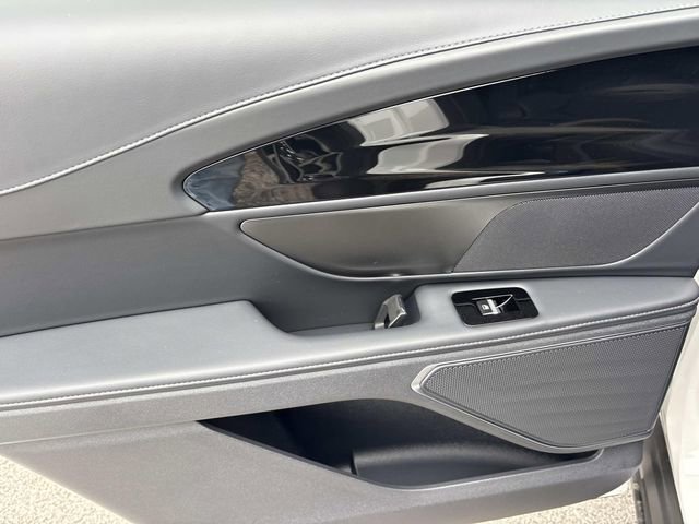 New 2026 Lincoln Nautilus Premier w/ Jet Appearance Package image 19