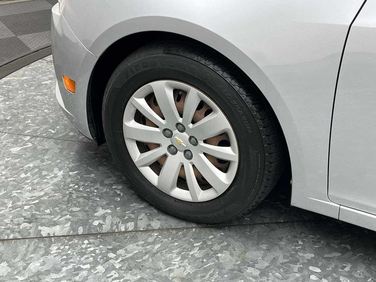 Used 2011 Chevrolet Cruze LT FWD image 24