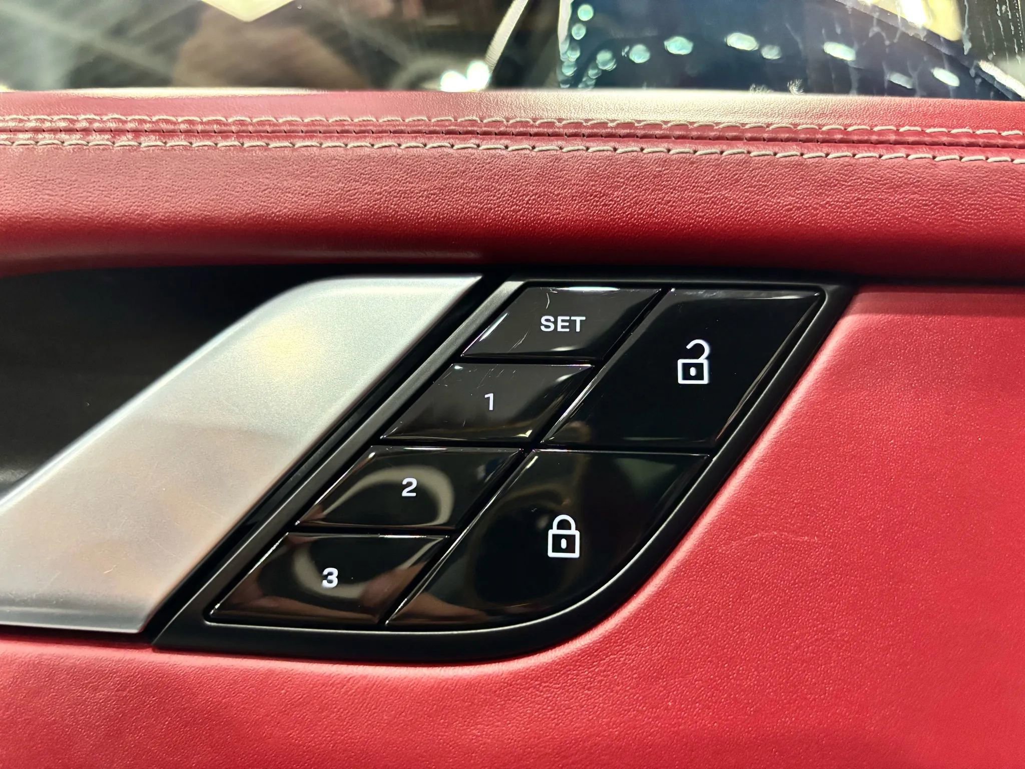 Used 2021 Porsche 911 GT3 RS image 44