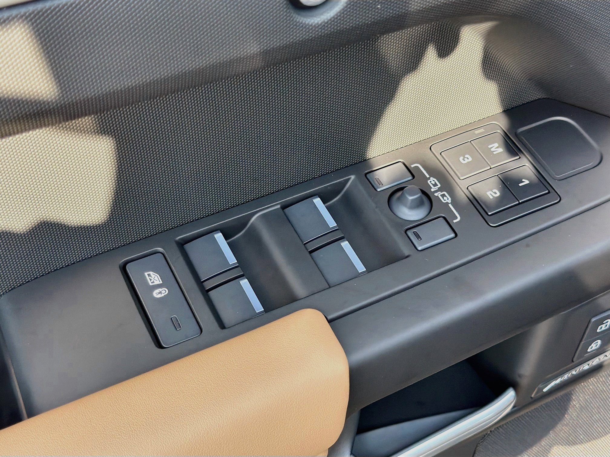 New 2026 Land Rover Defender 130 S AWD/4WD image 24