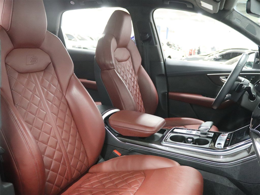 Used 2022 Audi SQ7 Prestige image 15