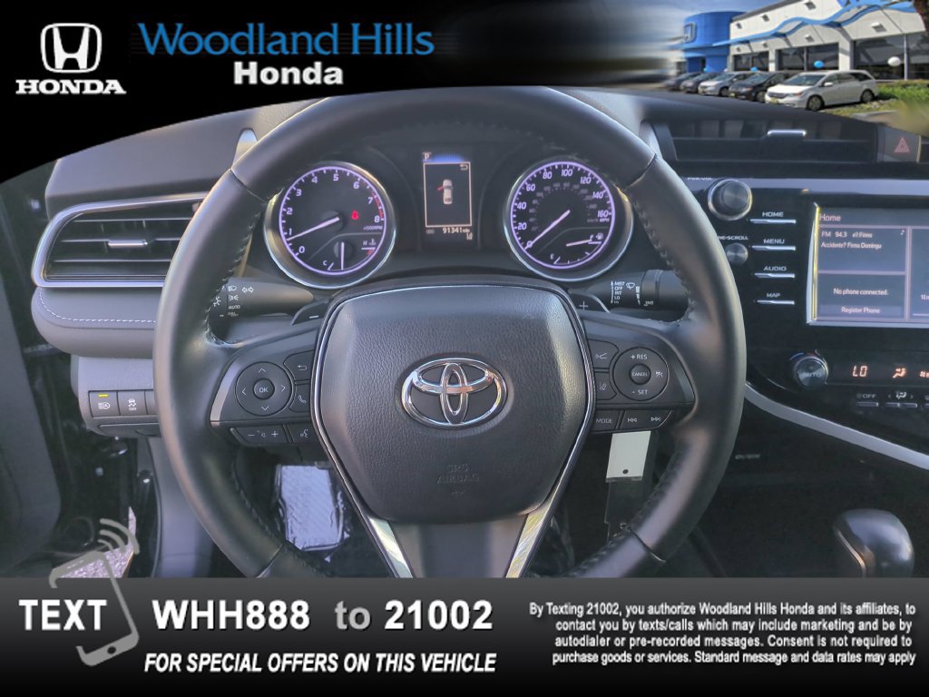 Used 2019 Toyota Camry SE w/ Carpet Mat Package FWD image 10