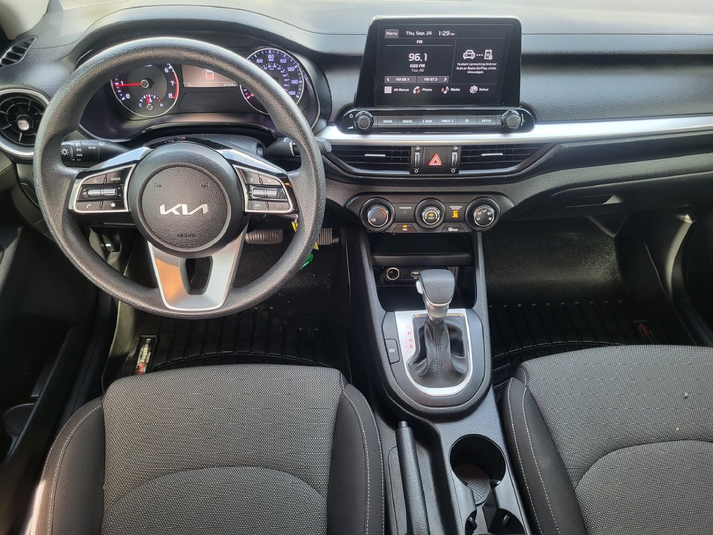 Used 2023 Kia Forte LXS FWD image 28
