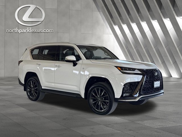 Certified 2026 Lexus LX 600 F Sport w/ Accessory Package (Z1) image 5