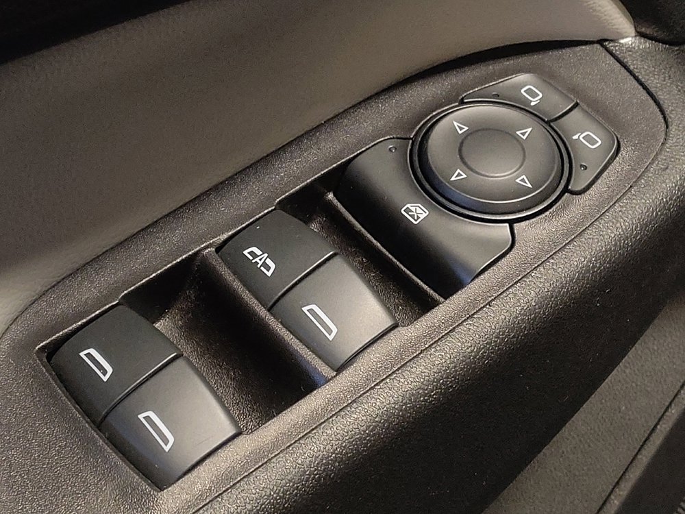 Used 2021 Chevrolet Equinox LT image 27