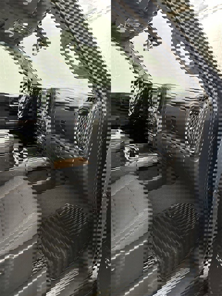 Used 2019 Chevrolet Silverado 1500 RST w/ All-Star Edition image 36