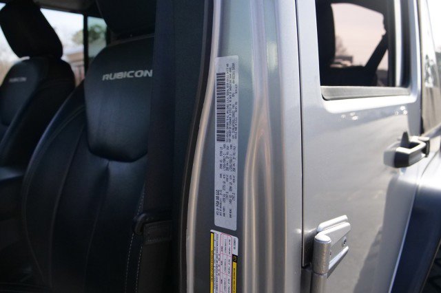 Used 2016 Jeep Wrangler Unlimited Rubicon w/ Connectivity Group image 58