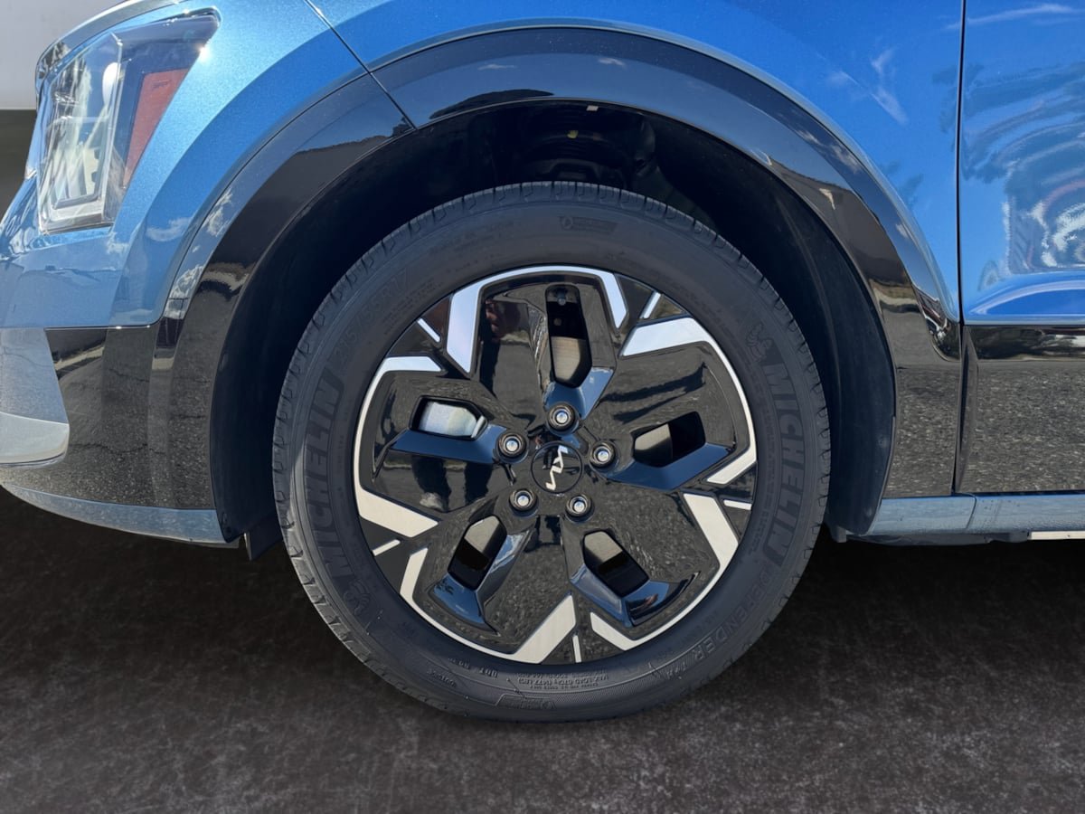 Used 2023 Kia Niro Wind w/ Wind Preserve Package image 9