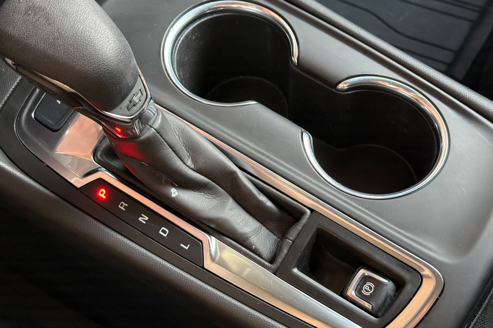 Used 2024 Chevrolet Equinox LS w/ LS Convenience Package image 21