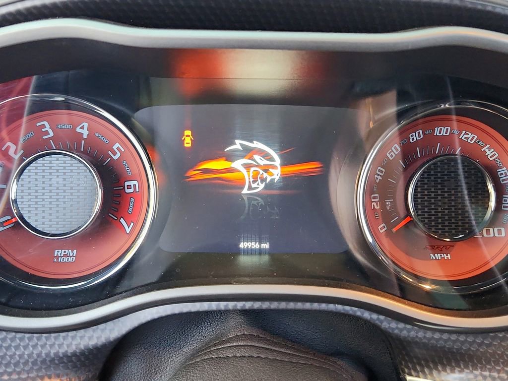 Used 2016 Dodge Challenger SRT Hellcat image 29