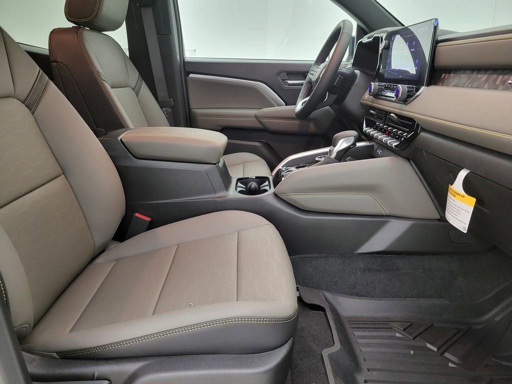 New 2026 Chevrolet Colorado ZR2 w/ Technology Package image 40