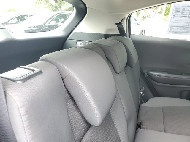 Used 2019 Honda HR-V LX image 25