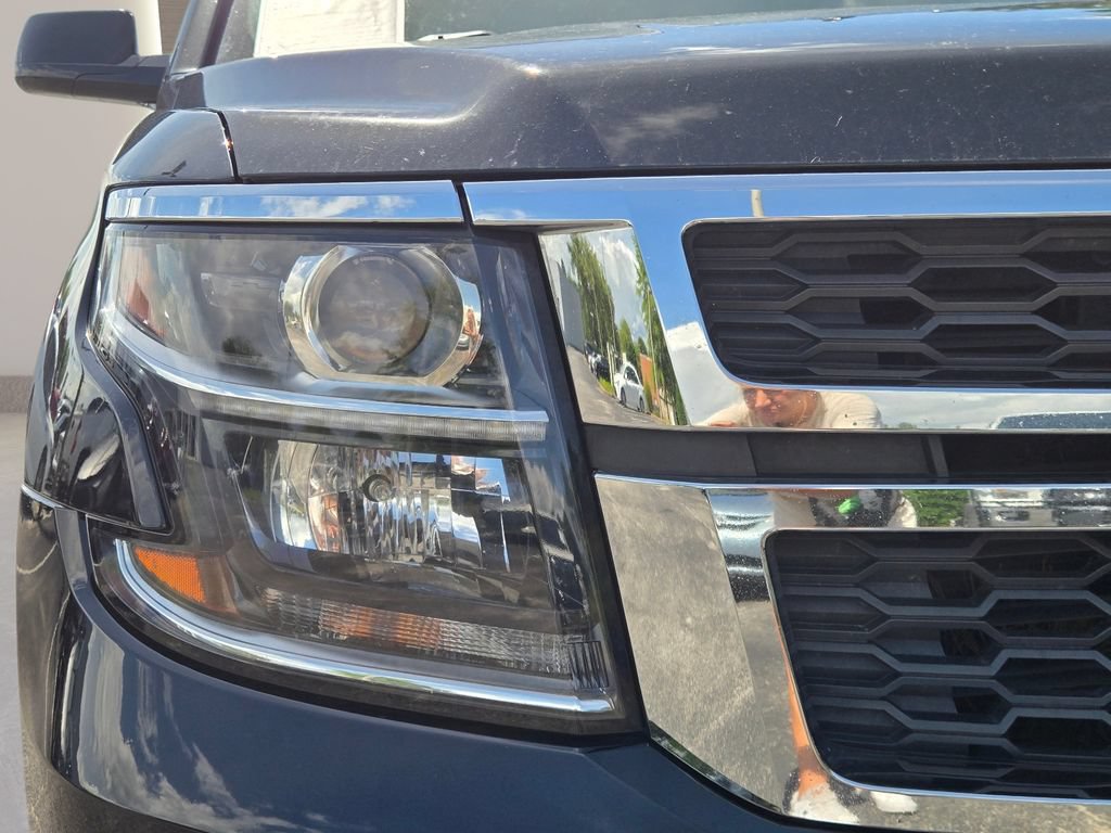 Used 2019 Chevrolet Tahoe LT AWD/4WD image 2