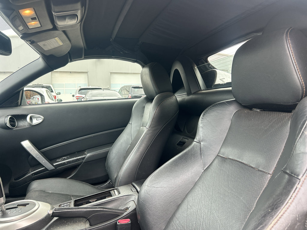Used 2008 Nissan 350Z Touring image 9