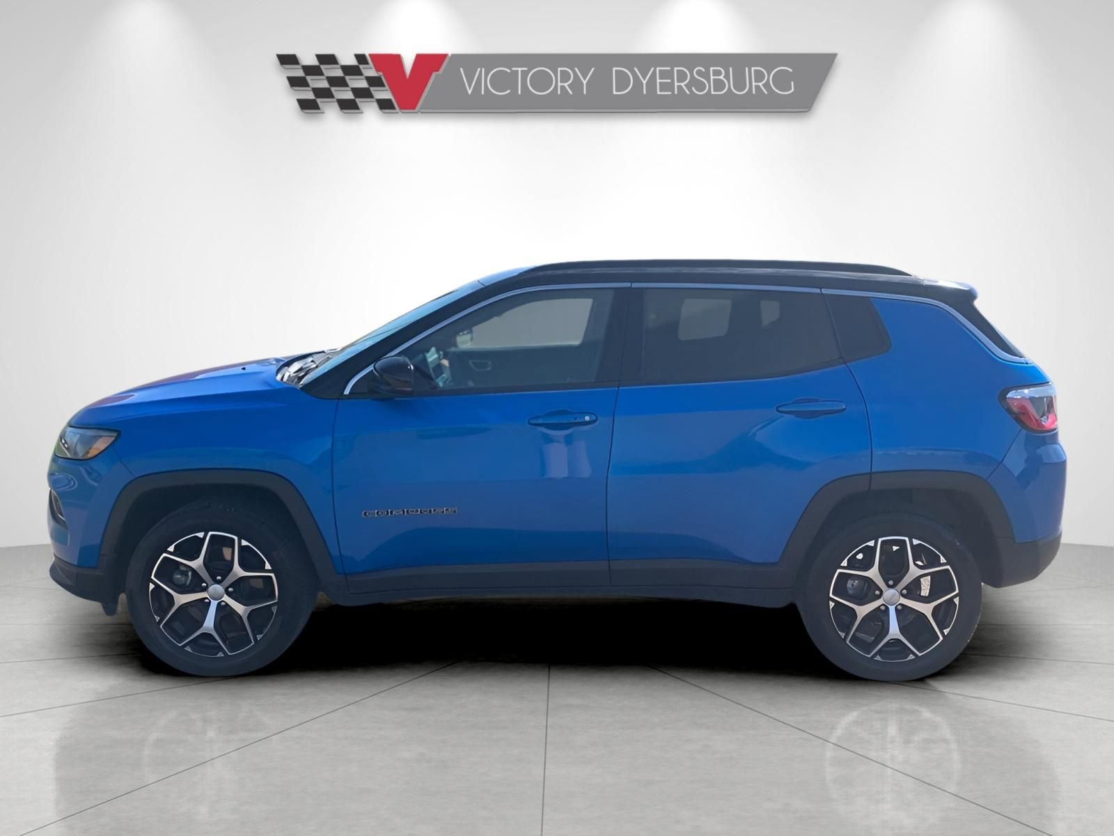 Used 2024 Jeep Compass Limited image 5